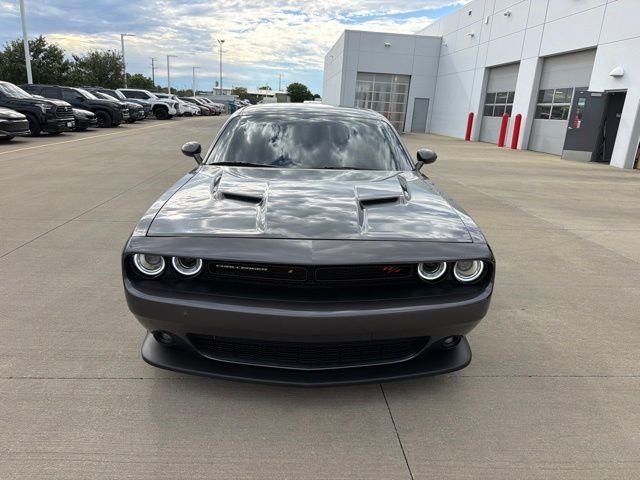2C3CDZFJ1FH924008