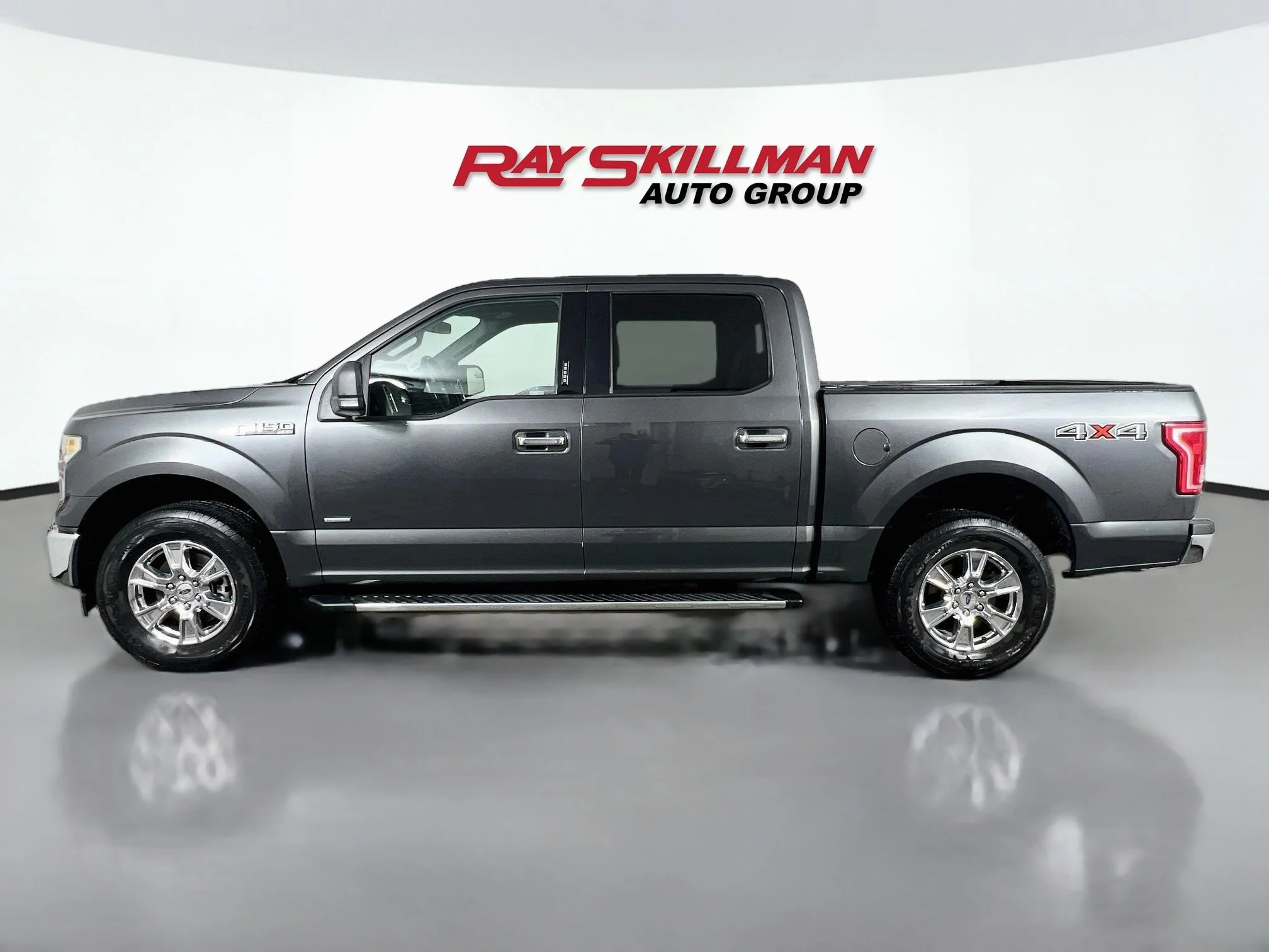 2017 Ford F-150 XLT - Photo 4