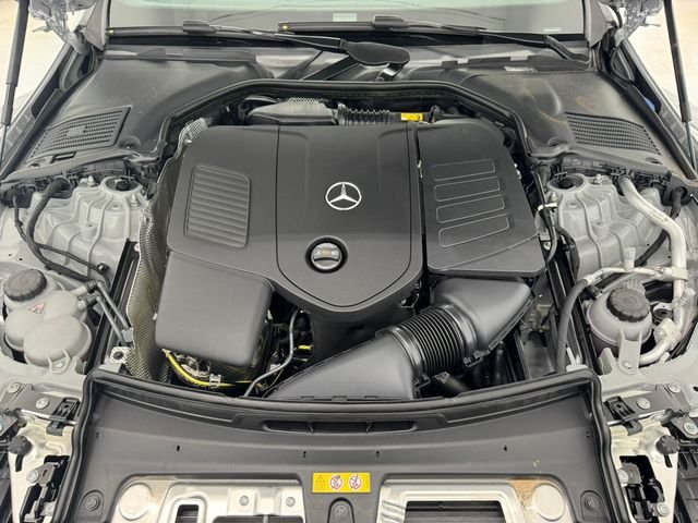 New 2026 MANUFAKTUR Alpine Grey Mercedes-Benz C 300 image 14