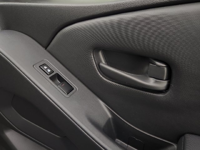2023 Nissan Frontier S - Photo 13