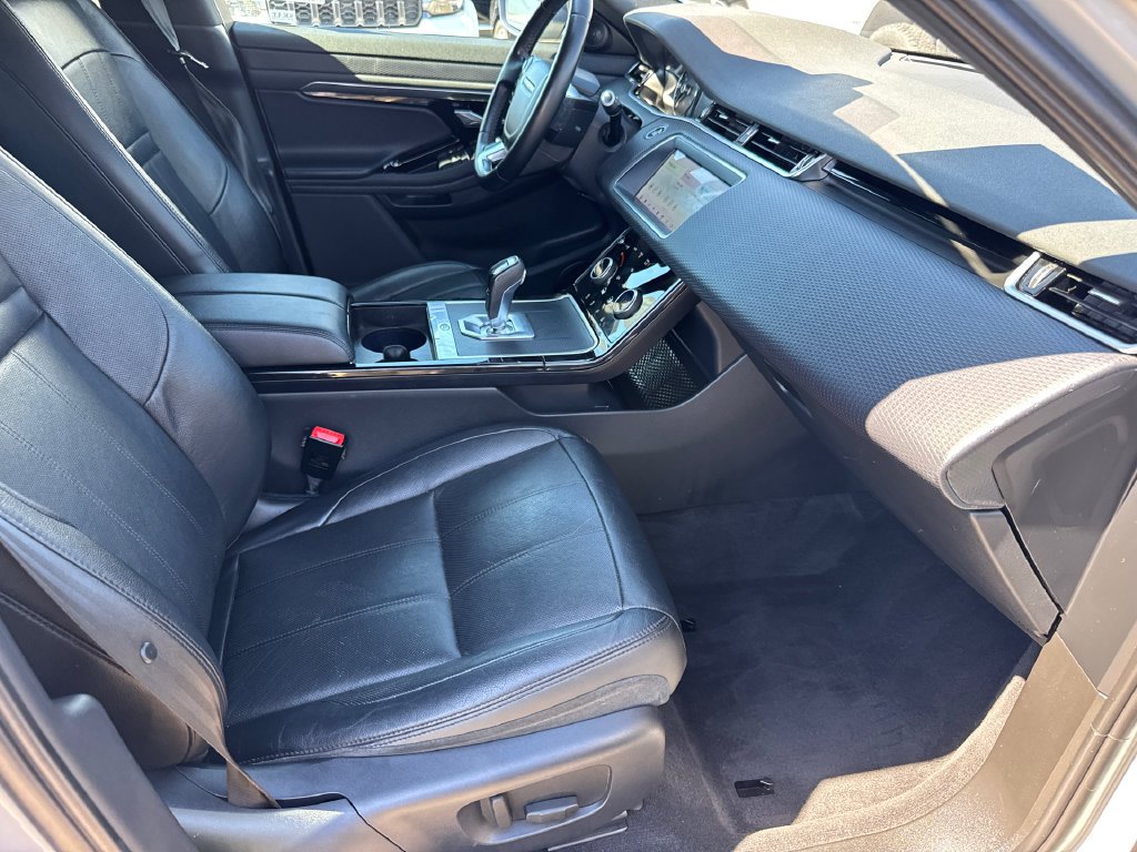 Used 2020 White Land Rover S image 15
