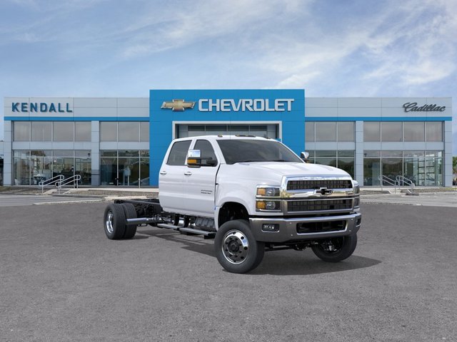 2026 Chevrolet Silverado 6500 HD Work Truck