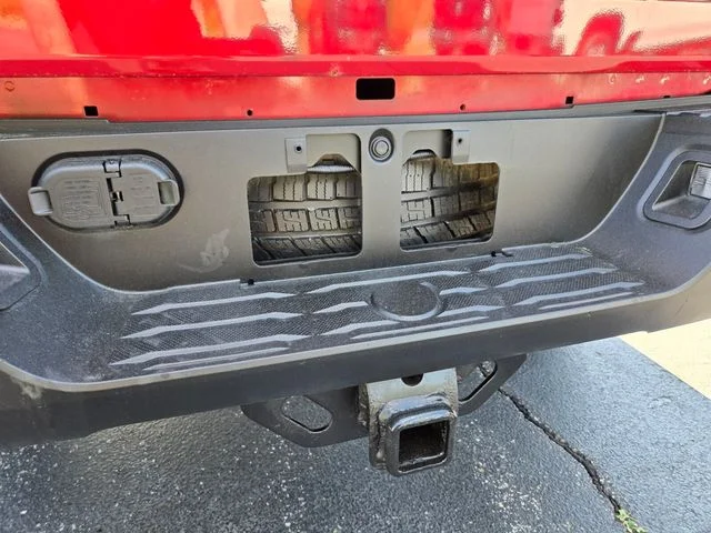Used 2019 Red Toyota SR5 image 17