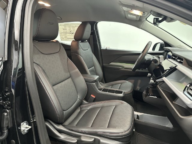 2027 Chevrolet Bolt RS - Photo 28