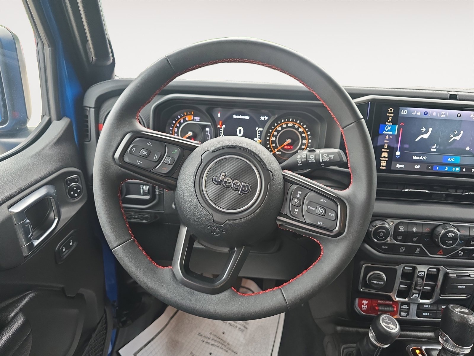 Used 2024 Hydro Blue Pearlcoat Jeep Rubicon image 13