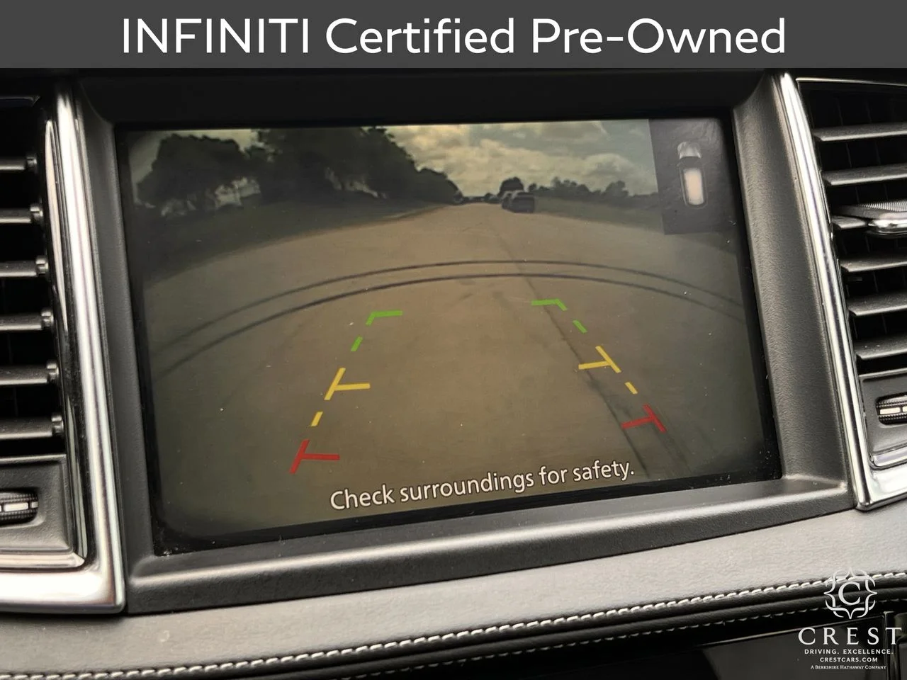 Certified Used 2023 Slate Gray INFINITI LUXE image 19
