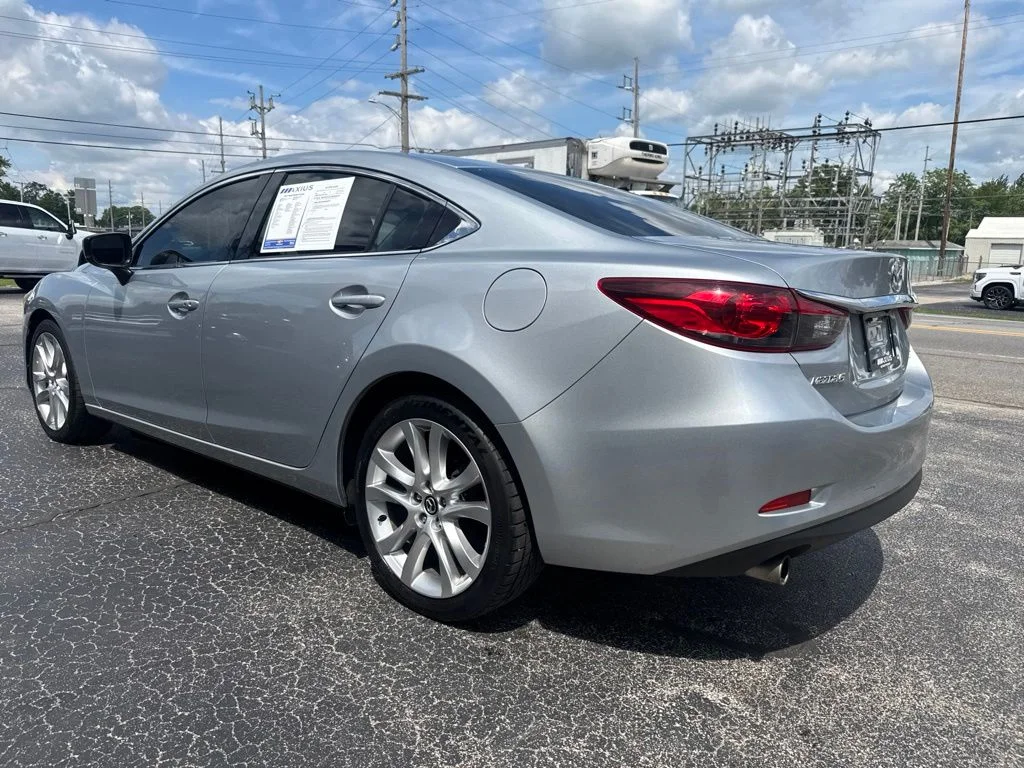 Used 2017 Silver Mazda Touring image 5