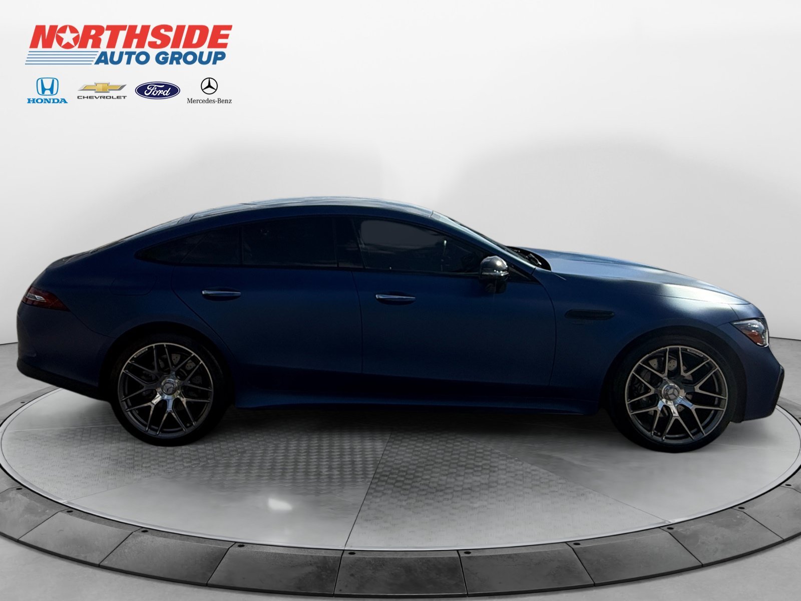 Used 2024 MANUFAKTUR Starling Blue Magno Mercedes-Benz AMG® GT 53 image 8