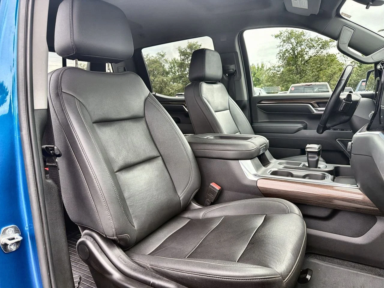 Used 2022 Glacier Blue Metallic Chevrolet LT Trail Boss image 23