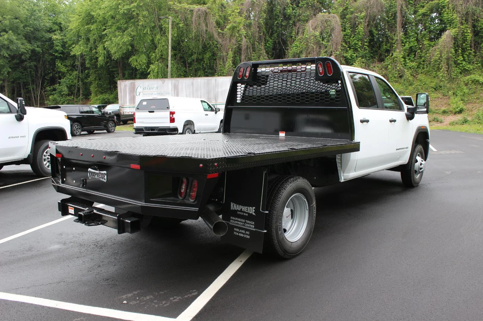 New 2026 Summit White GMC Pro image 7