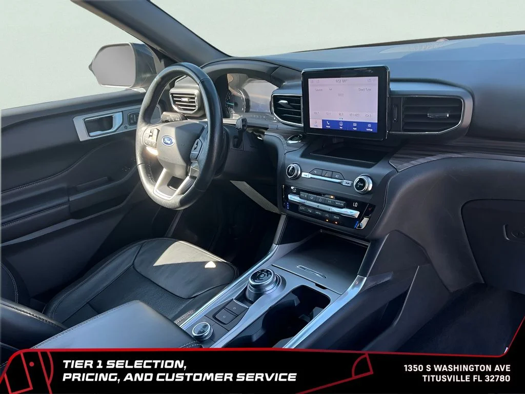 Used 2020 Gray Ford Limited image 11