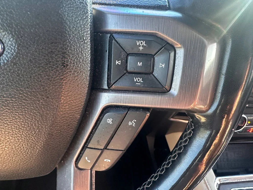 Used 2018 White Platinum Clearcoat Metallic Ford Platinum image 18