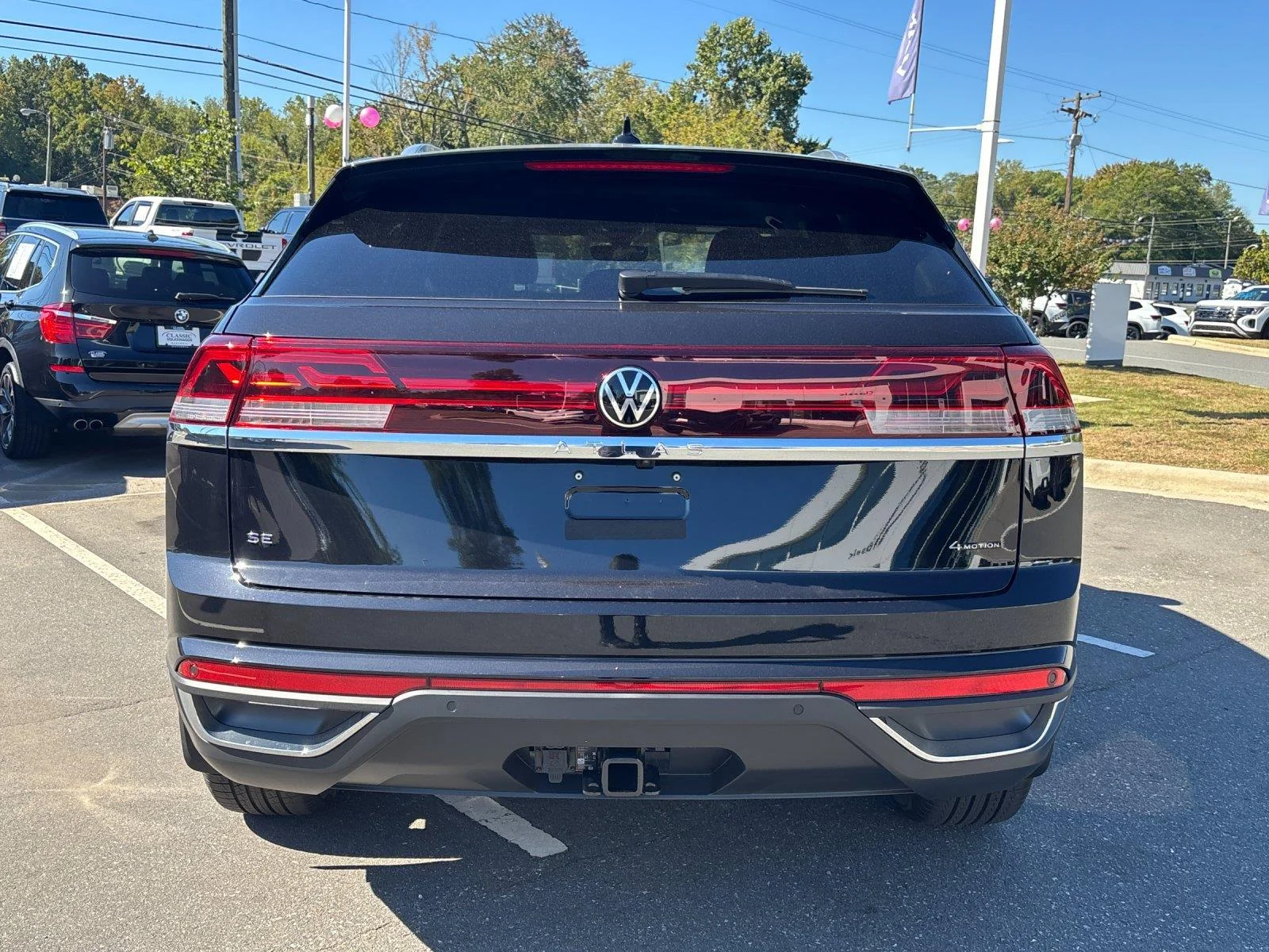 New 2026 Deep Black Pearl Volkswagen 2.0T SE w/Technology image 4