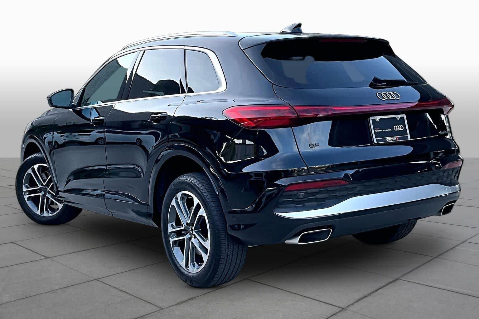 Used 2025 Mythos Black Metallic Audi Premium image 12