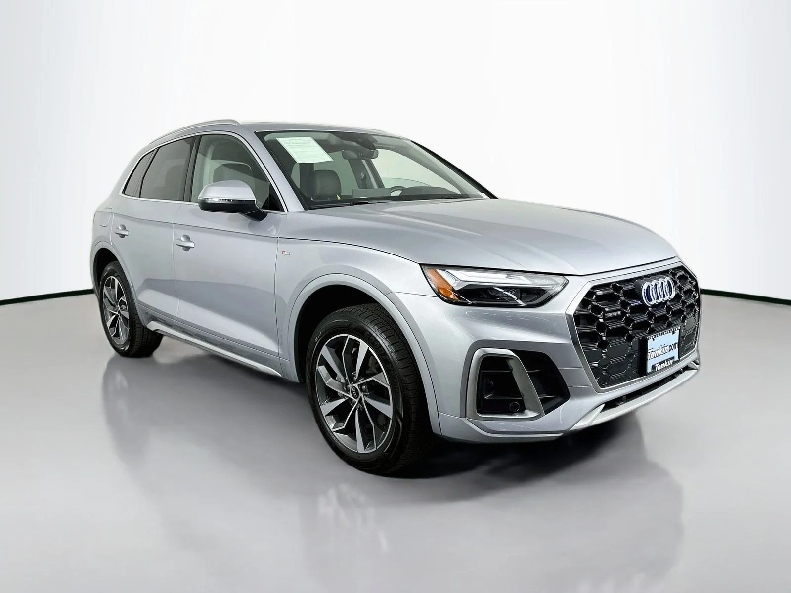 Used 2023 Silver Metallic Audi 45 S line Premium image 1