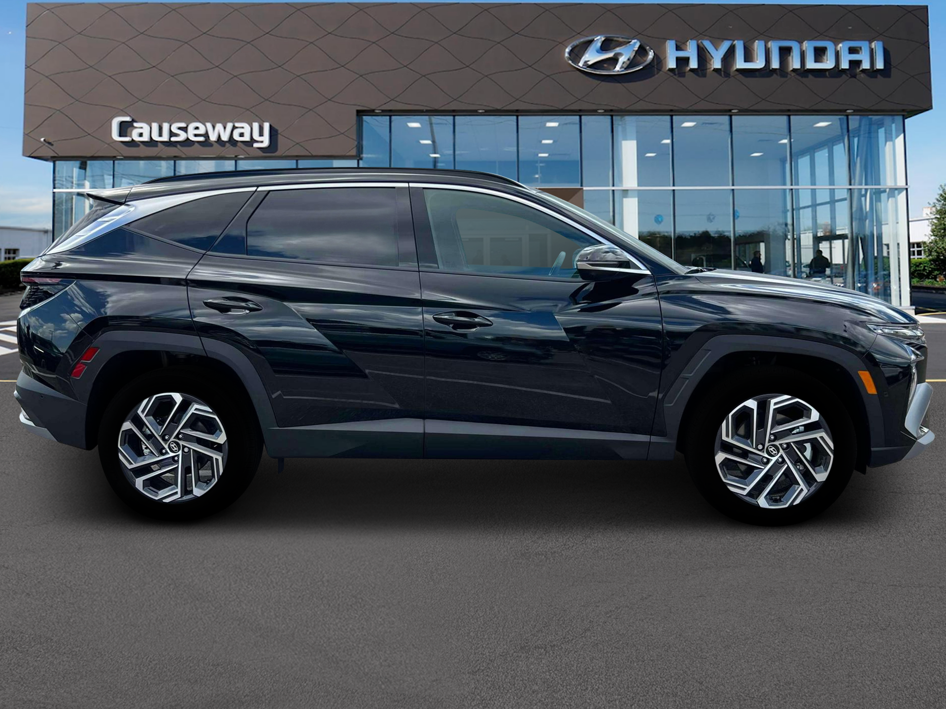 New 2025 Gray Hyundai Limited image 9