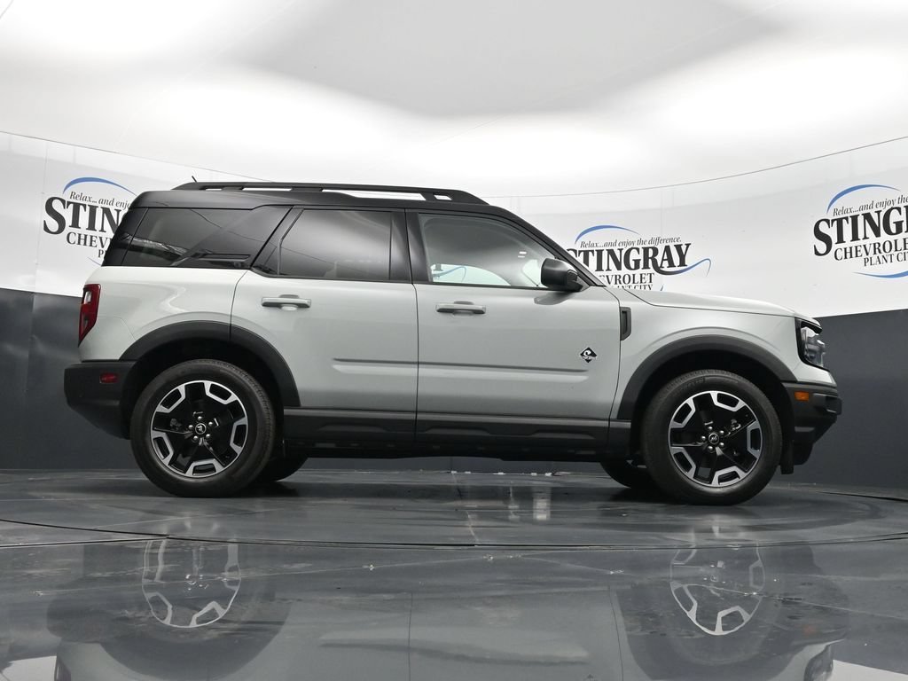 Used 2023 Gray Ford Outer Banks image 33
