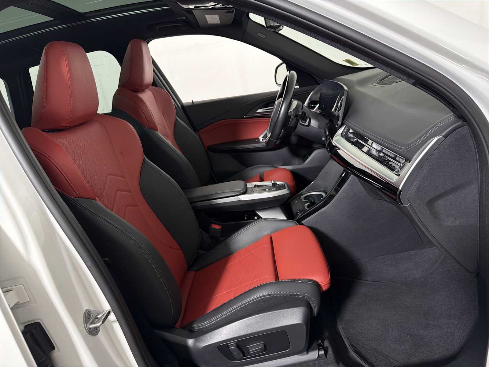 2023 BMW X1 28i - Photo 24