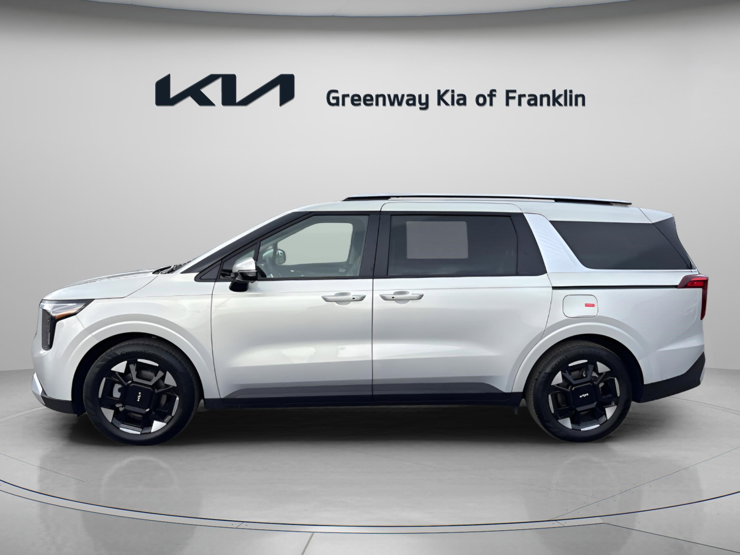 New 2026 Ivory Silver Kia EX image 4