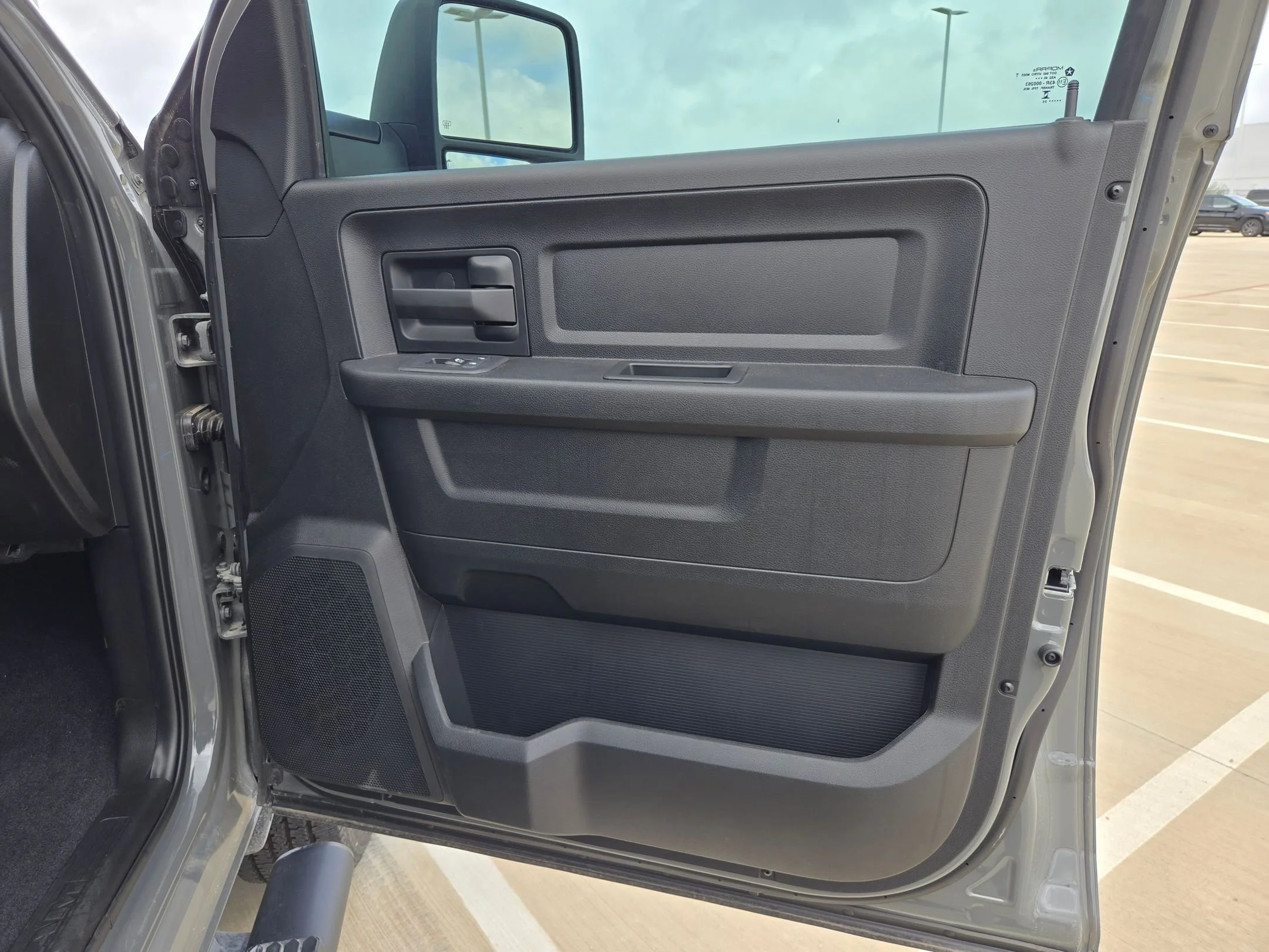 New 2026 Ceramic Gray Clear-Coat Exterior Paint RAM Tradesman image 19