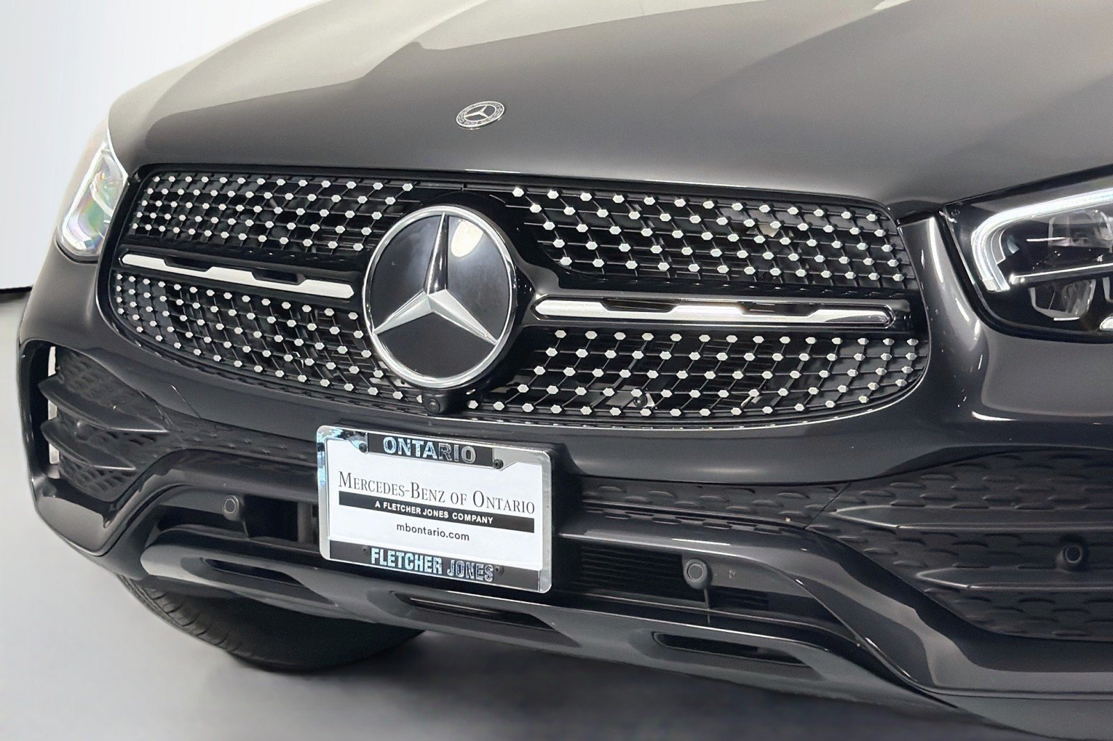 Used 2022 Graphite Grey Metallic Mercedes-Benz 300 image 14