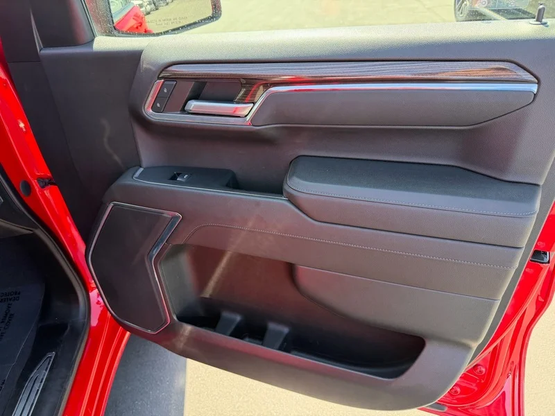 Used 2023 Red Hot Chevrolet LT (2FL) image 21