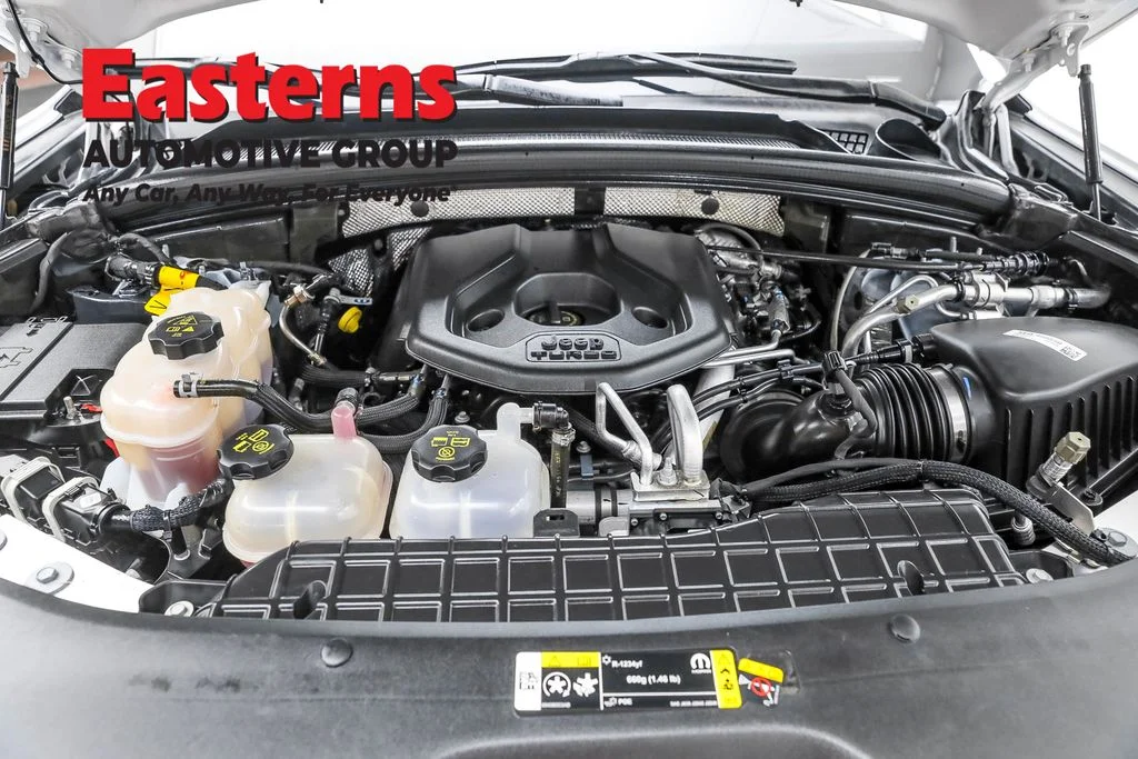 Used 2023 White Jeep 4xe image 7