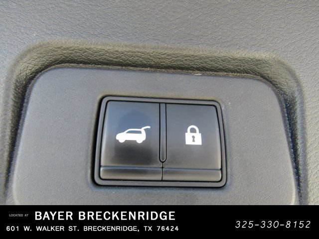 Used 2021 Gray Nissan Platinum image 10
