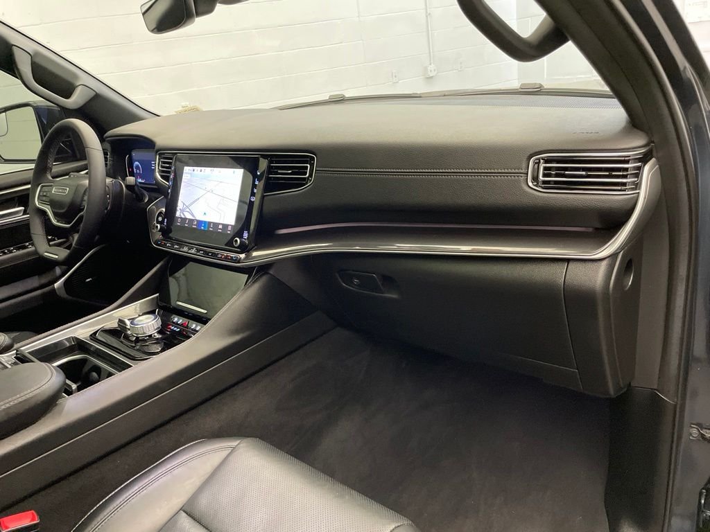 Certified Used 2022 River Rock Wagoneer Series I image 27