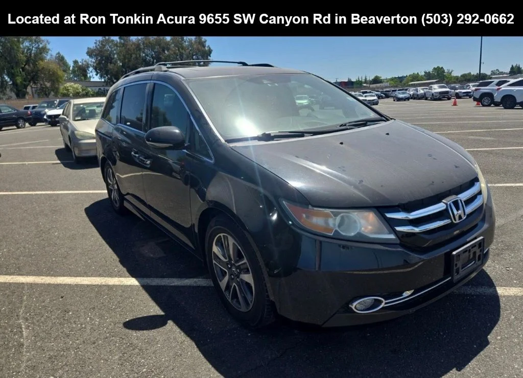 2016 Honda Odyssey Touring Elite's photo