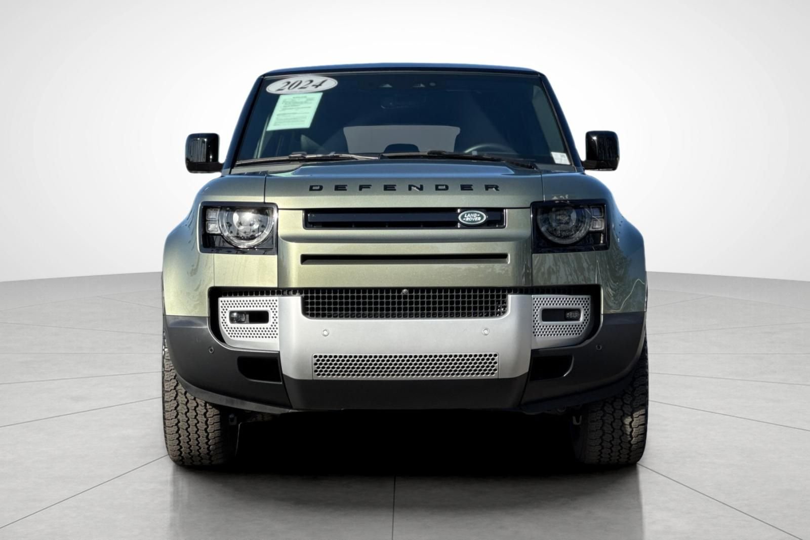 2024 Land Rover Defender S