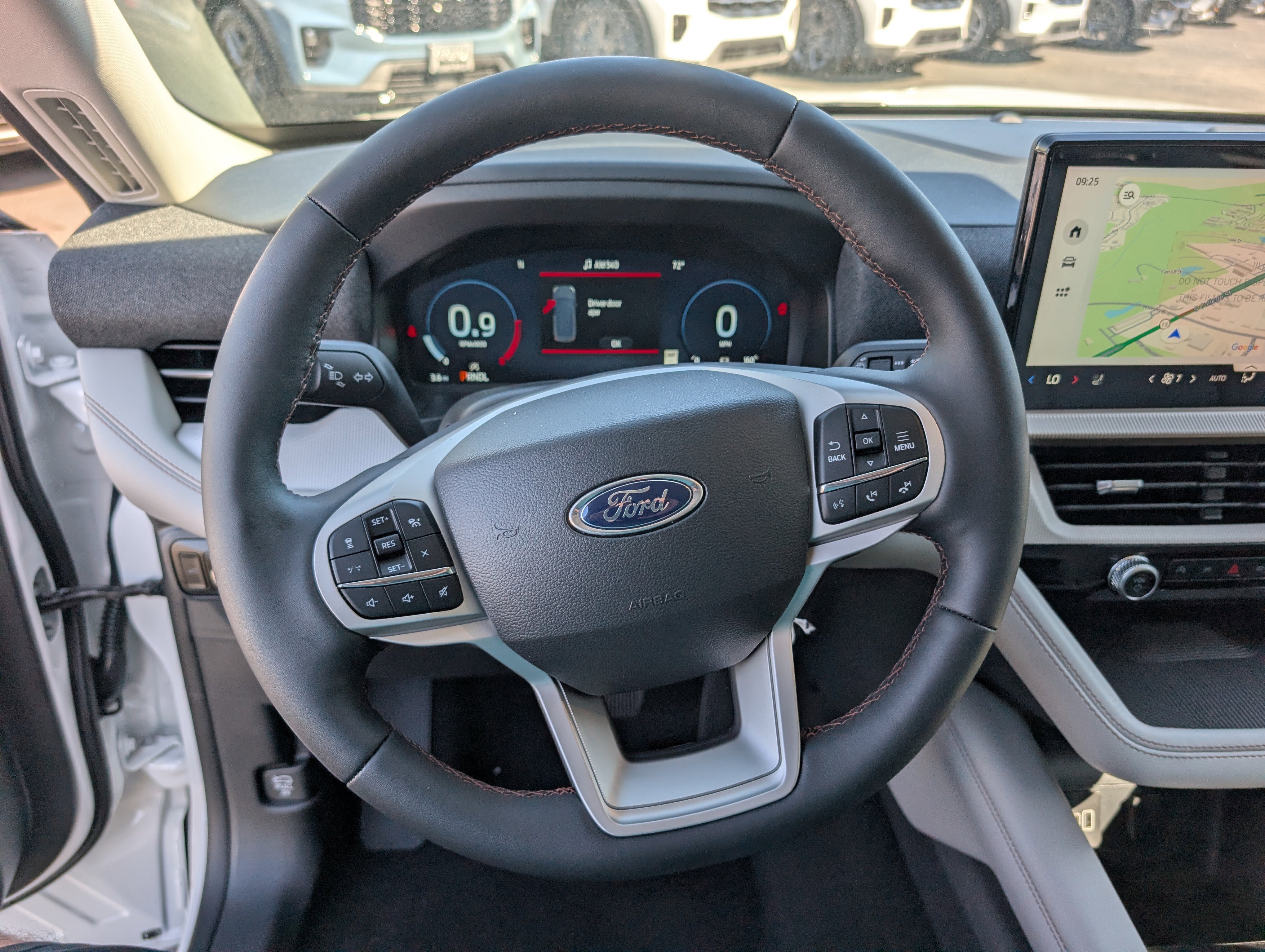 New 2026 Star White Metallic Tri-Coat FORD Active image 23