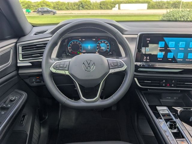 Used 2024 Blue Volkswagen 2.0T SE w/Technology image 22