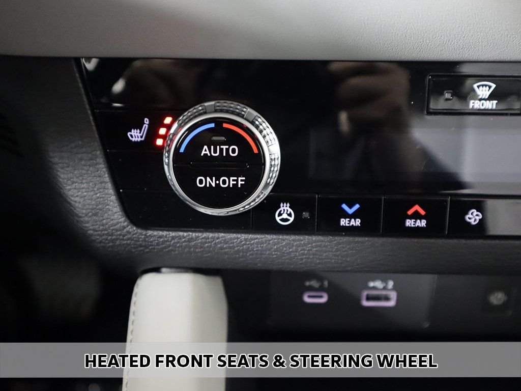 2025 Mitsubishi Outlander Plug-in Hybrid Platinum Edition - Photo 10