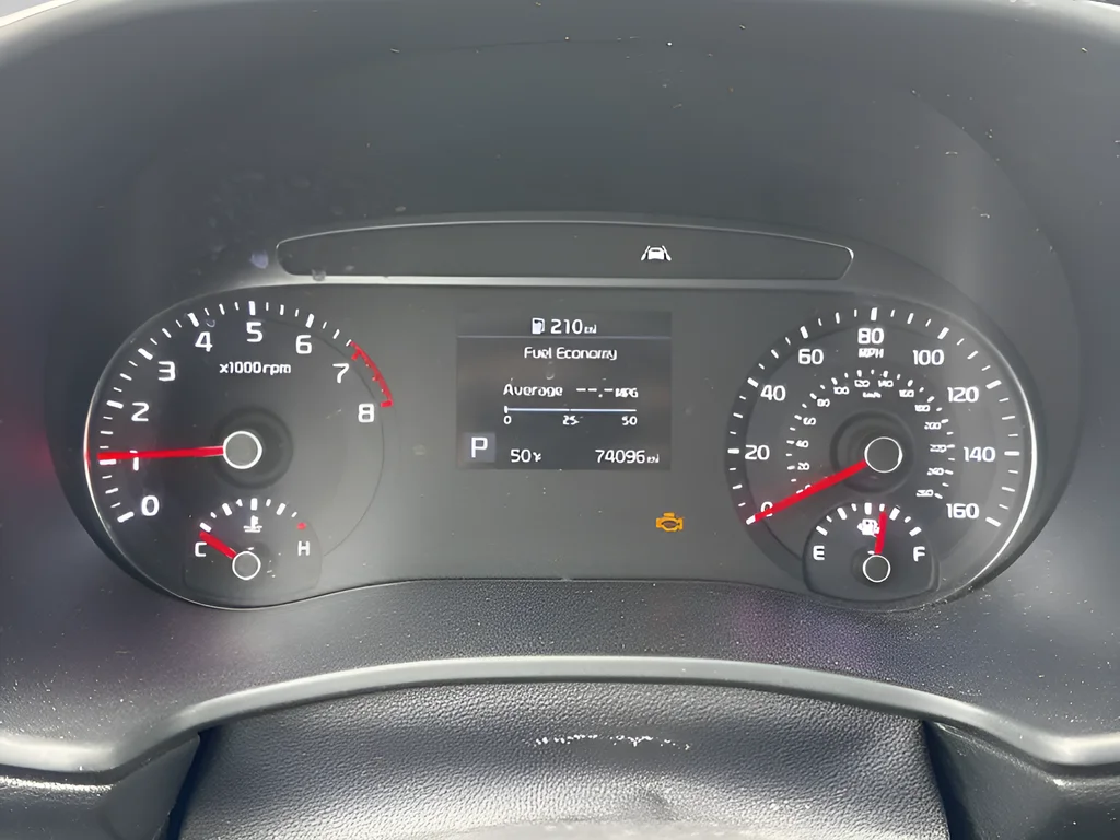 Used 2022 Black Kia LX image 11