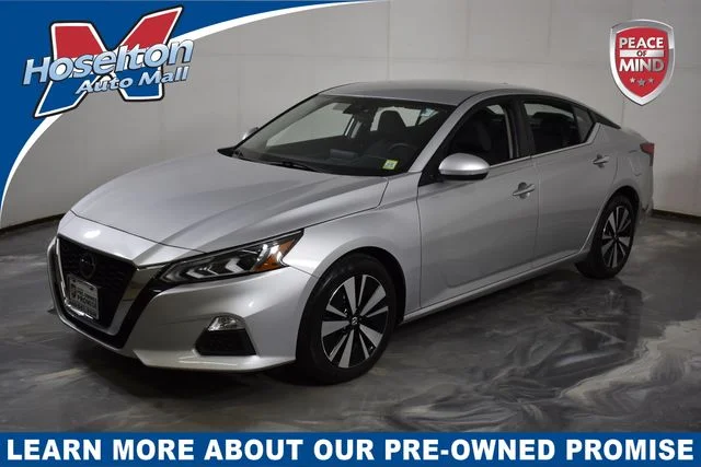 2022 Nissan Altima 2.5 SV