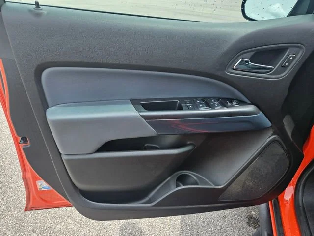 Used 2019 CRUSH Chevrolet 4WD Z71 image 10