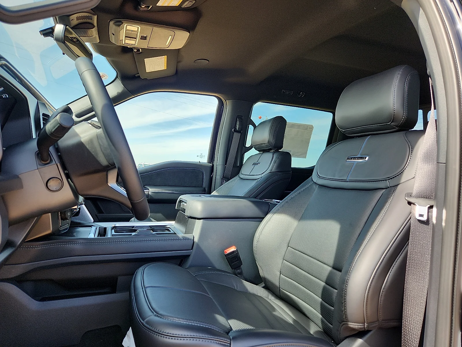New 2026 Agate Black Metallic Ford F-250® Platinum® image 17