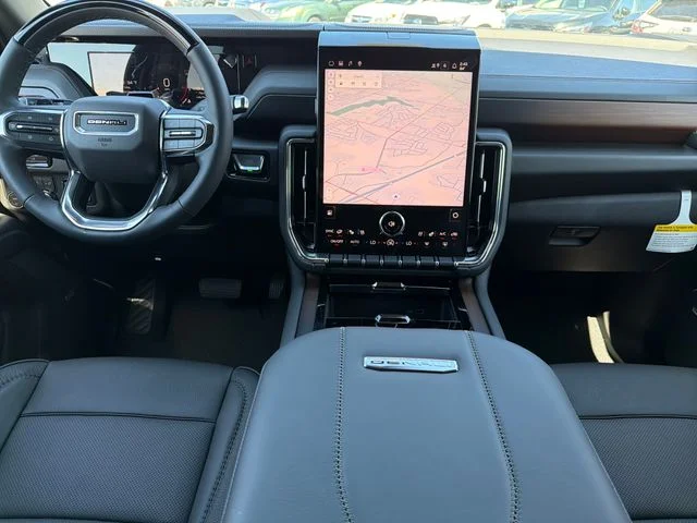 2026 GMC Yukon XL Denali - Photo 9