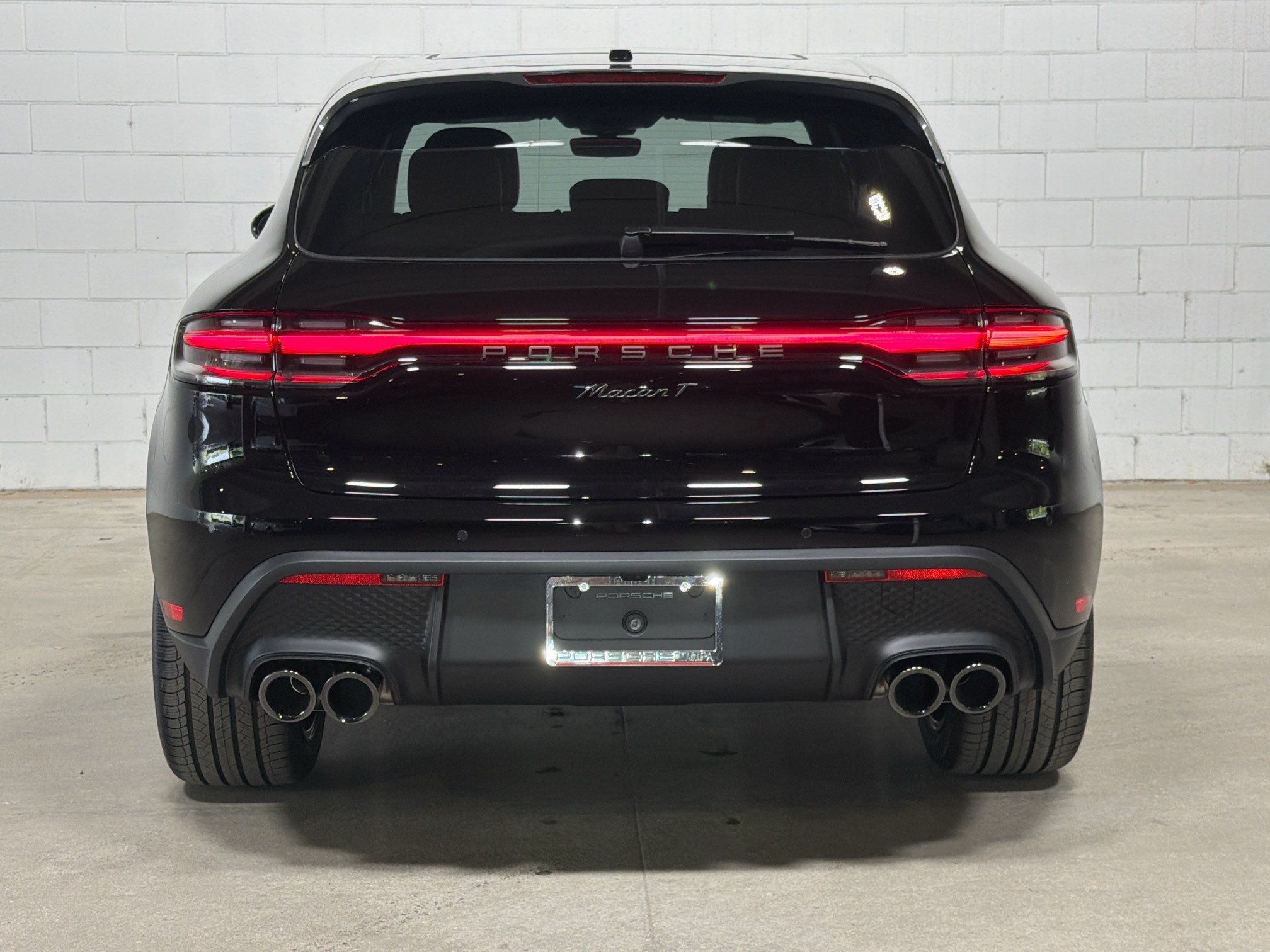 New 2026 Black Porsche T image 7