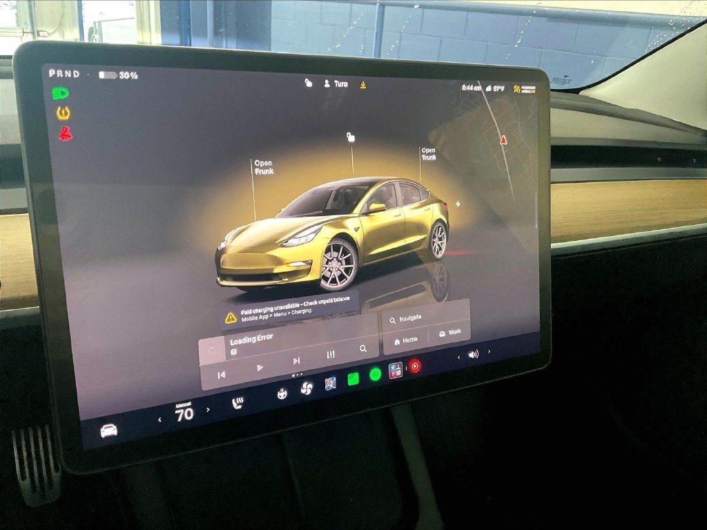 Used 2022 White Tesla Long Range image 24