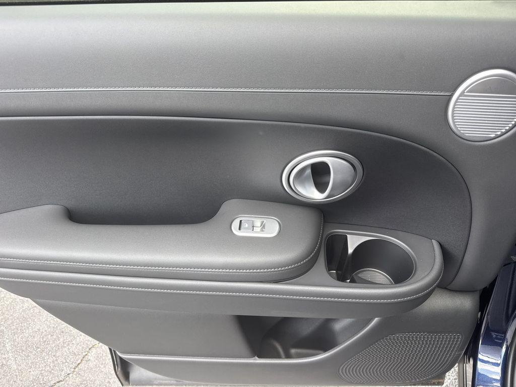 New 2026 Blue Hyundai SE FWD image 21