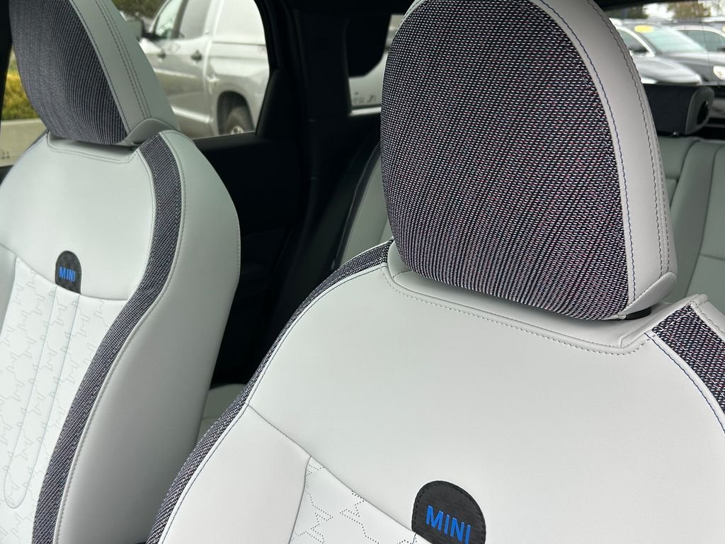 2026 MINI Countryman S - Photo 14