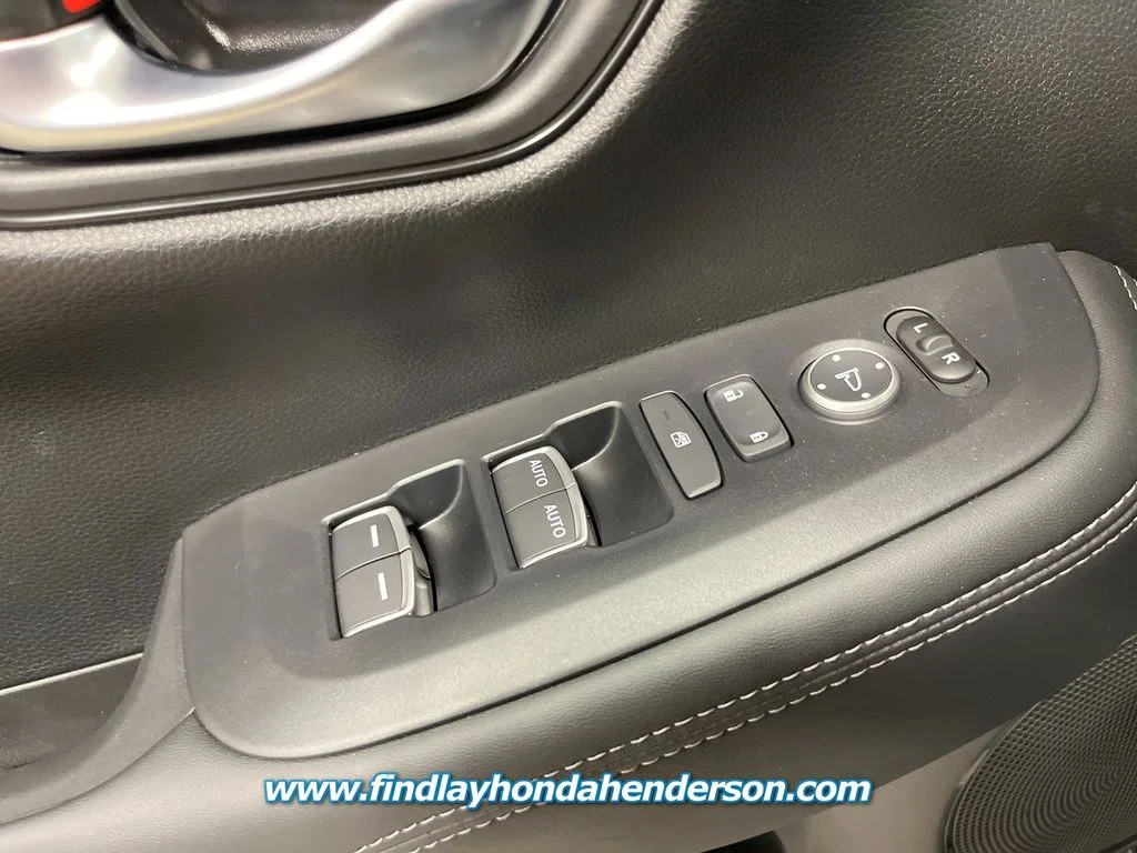 New 2027 Platinum White Pearl Honda EX-L image 13