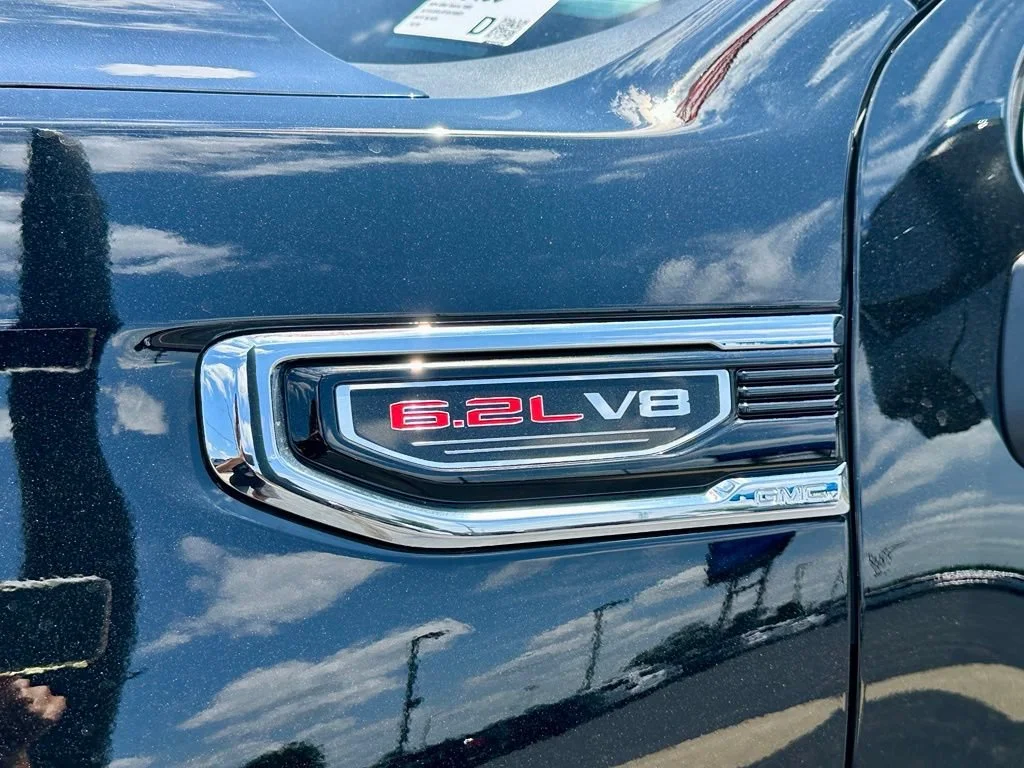 2026 GMC Sierra 1500 SLT - Photo 11