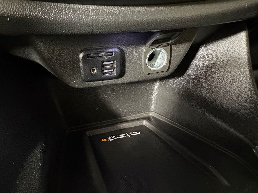 Used 2023 Red Chevrolet Premier image 36