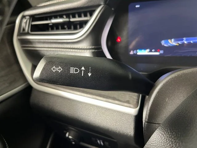 Used 2023 Black Jeep Limited image 19
