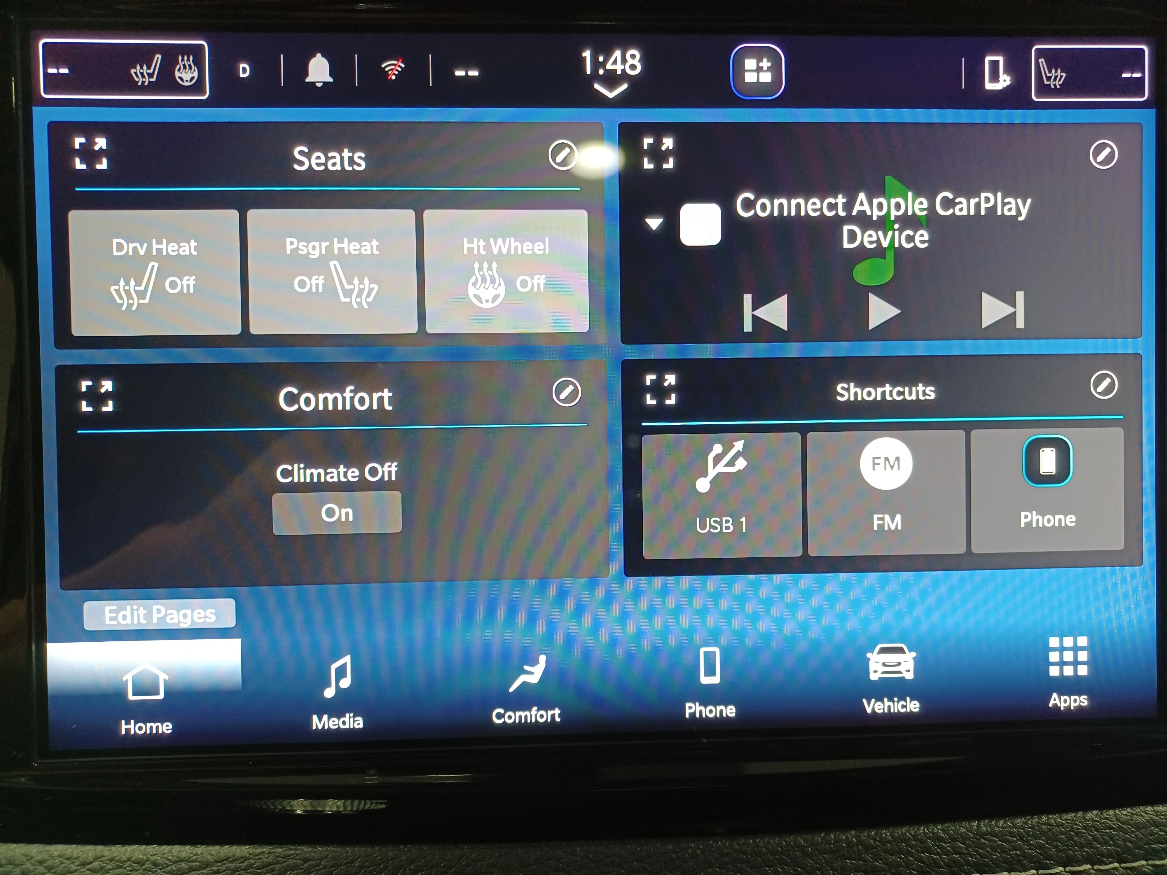 Certified Used 2026 Diamond Black Crystal Pearl Chrysler Select AWD*7 Pass | Adaptive Cruise | Remote Start | Htd Leather | Pano Roof | Htd Wheel | CarPlay image 18