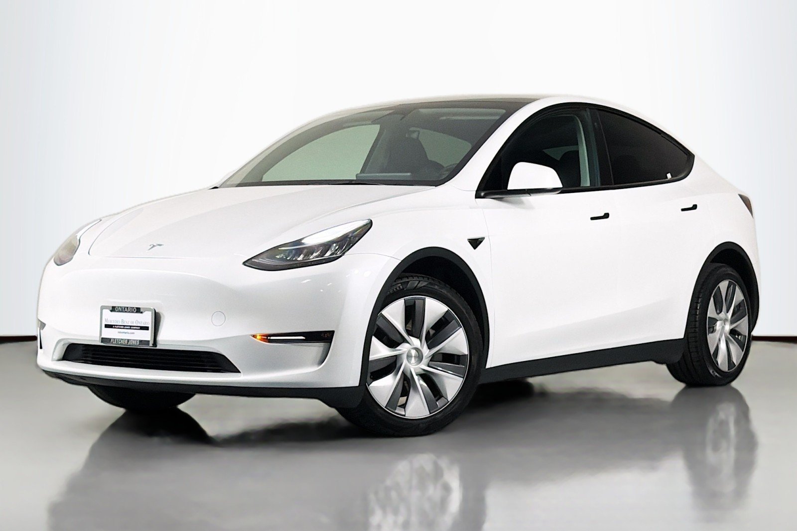 2023 Tesla Model Y Long Range Dual Motor All-Wheel Drive's photo