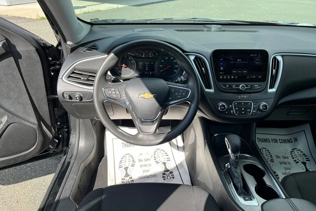 Used 2023 Black Chevrolet LT image 19